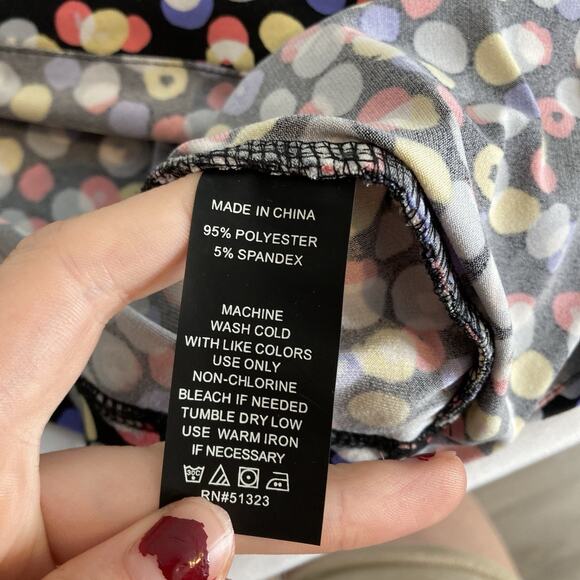 Vince Camuto Women's Confetti Dot Wrap Blouse Size 2X Career Office Professional - Picture 6 of 11